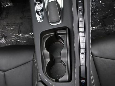 Used 2024 Chevrolet Corvette Z06 RWD image 19
