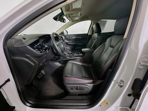 Used 2022 Buick Envision Essence w/ Technology Package I FWD image 13