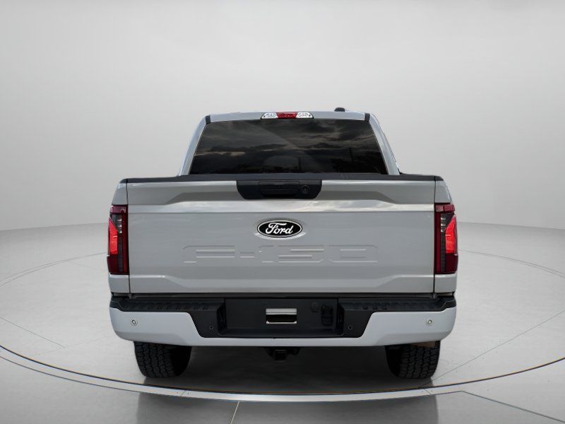 Used 2024 Ford F150 XLT w/ FX4 Off-Road Package AWD/4WD image 4