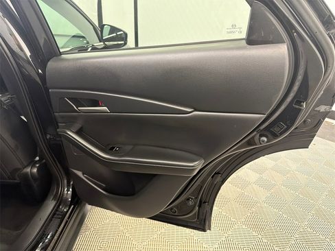 Used 2021 MAZDA CX-30 AWD 2.5 S w/ Select Package image 16