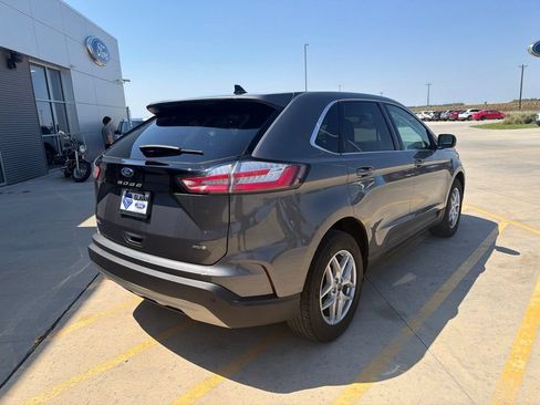 Used 2024 Ford Edge SEL w/ Convenience Package AWD/4WD image 7