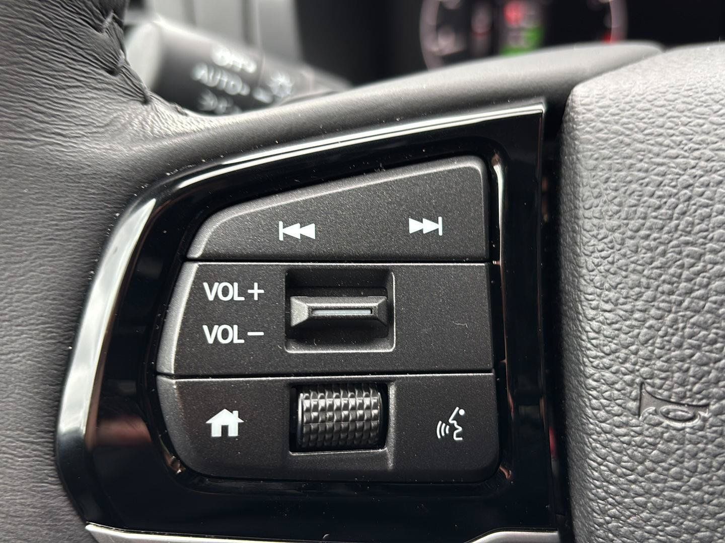 Used 2026 Honda Odyssey EX-L image 29