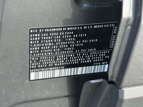 New 2026 Volkswagen Taos SE image 16