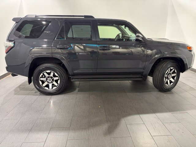 Used 2024 Toyota 4Runner TRD Off-Road Premium w/ Moonroof Package AWD/4WD image 6
