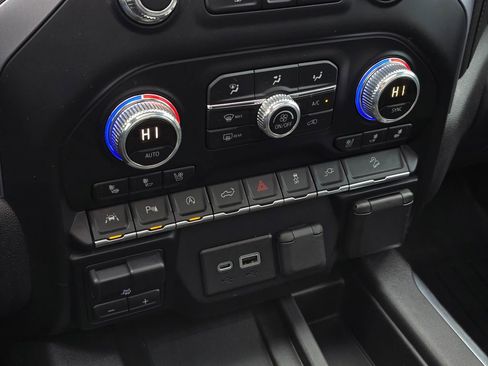 Used 2019 GMC Sierra 1500 SLT w/ SLT Premium Plus Package image 66