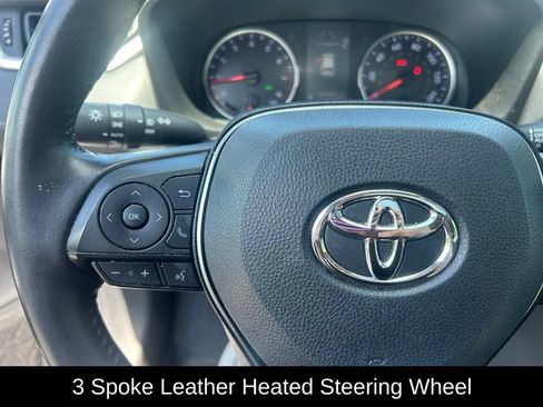 Used 2020 Toyota RAV4 XLE Premium AWD/4WD image 11