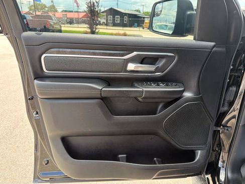 Used 2019 RAM 1500 Big Horn AWD/4WD image 8