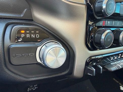 Used 2019 RAM 1500 Laramie image 22