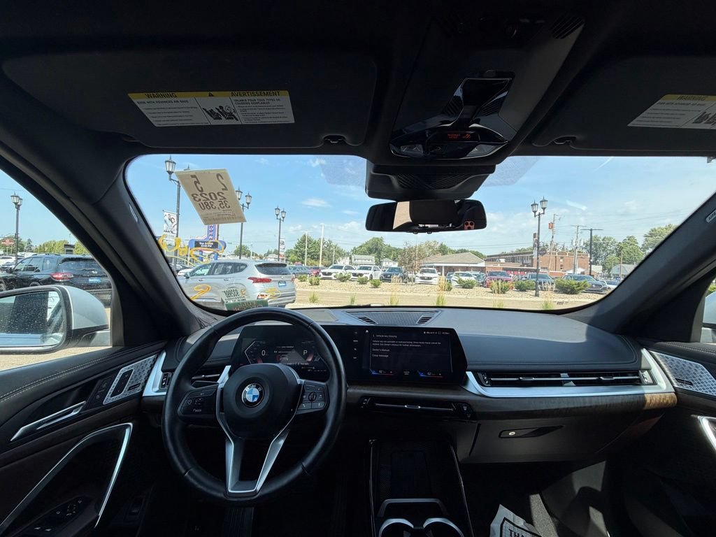 Used 2023 BMW X1 xDrive28i w/ Premium Package AWD/4WD image 12
