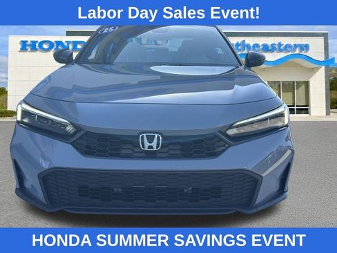 Used 2025 Honda Civic Sport image 2