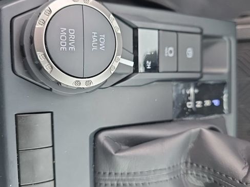 Certified 2025 Toyota Tacoma TRD Sport AWD/4WD image 24