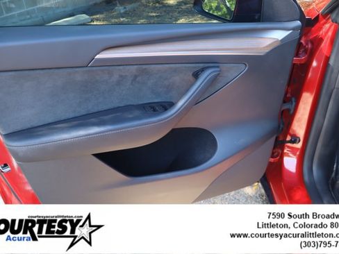 Used 2023 Tesla Model Y Performance AWD/4WD image 20