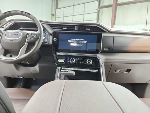 New 2026 GMC Sierra 1500 Denali AWD/4WD image 28