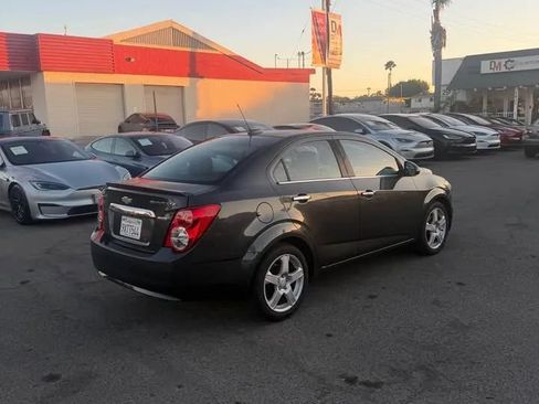 Used 2016 Chevrolet Sonic LTZ FWD image 4