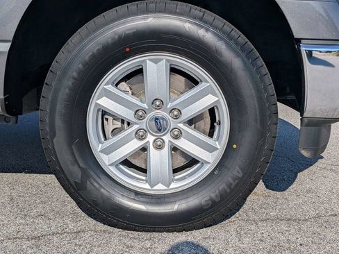 Used 2023 Ford F150 XLT AWD/4WD image 10