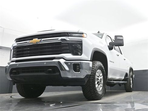 Certified 2025 Chevrolet Silverado 2500 LT w/ Safety Package image 43
