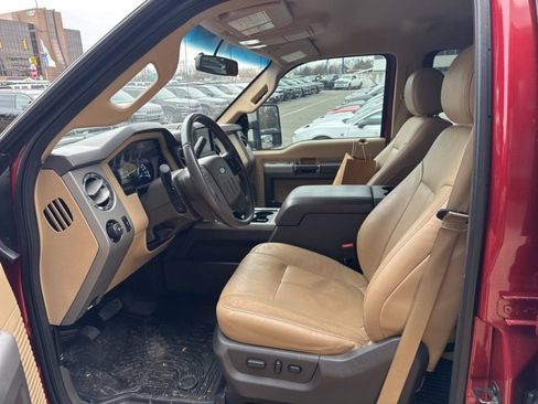 Used 2016 Ford F250 Lariat w/ Chrome Package image 2