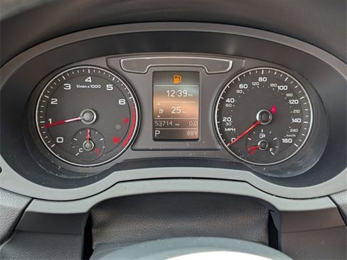 Used 2018 Audi Q3 2.0T Premium w/ Convenience Package image 24