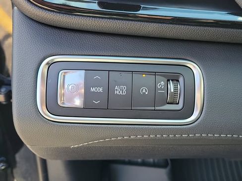 New 2026 Buick Enclave Sport Touring w/ Power Package FWD image 21