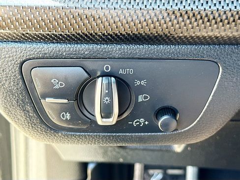 Used 2019 Audi SQ5 Premium Plus w/ Premium Plus Package image 35