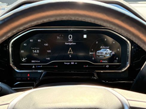 Used 2022 GMC Sierra 1500 Elevation w/ LPO, Elevation Black Package image 19