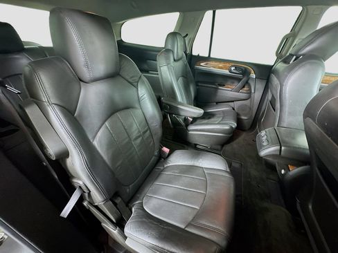 Used 2010 Buick Enclave CXL FWD image 28