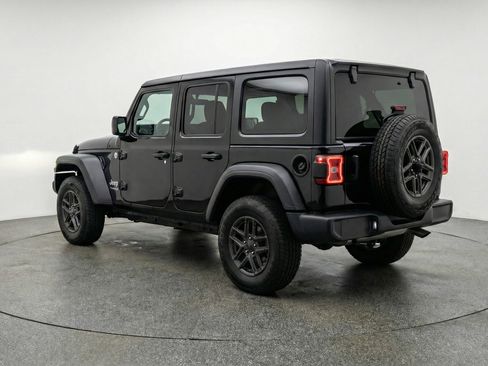 Used 2025 Jeep Wrangler Sport S image 6