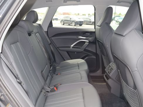Used 2025 Audi Q5 Premium Plus AWD/4WD image 25
