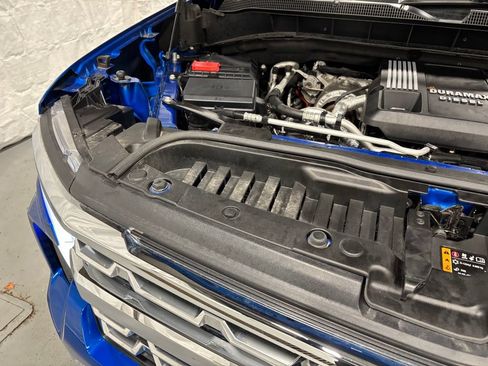 Used 2023 Chevrolet Silverado 1500 LTZ w/ LTZ Premium Package AWD/4WD image 63