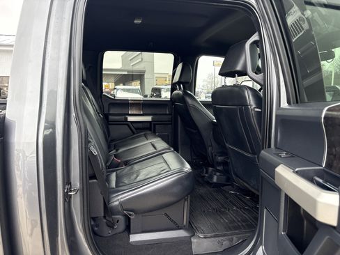 Used 2022 Ford F350 Lariat w/ Lariat Value Package image 7