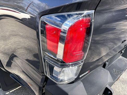 Used 2023 Toyota Tacoma Limited AWD/4WD image 27