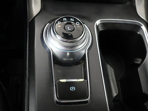 Used 2019 Ford Fusion SEL image 46