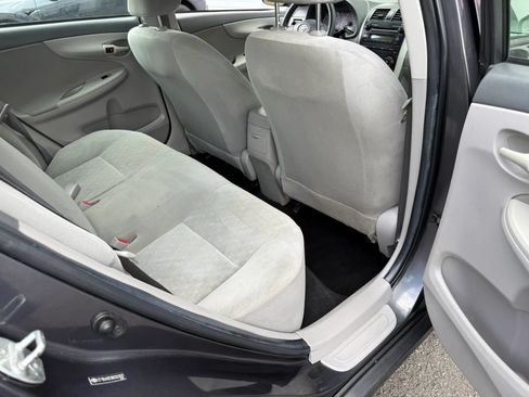 Used 2009 Toyota Corolla LE FWD image 18