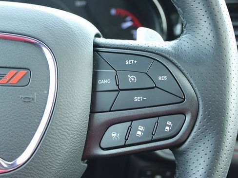 Used 2025 Dodge Durango GT image 25