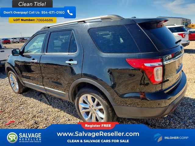 Used 2014 Ford Explorer Limited w/ Equipment Group 301A AWD/4WD image 3