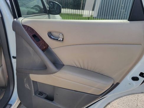 Used 2010 Nissan Murano LE w/ Navigation Pkg AWD/4WD image 34