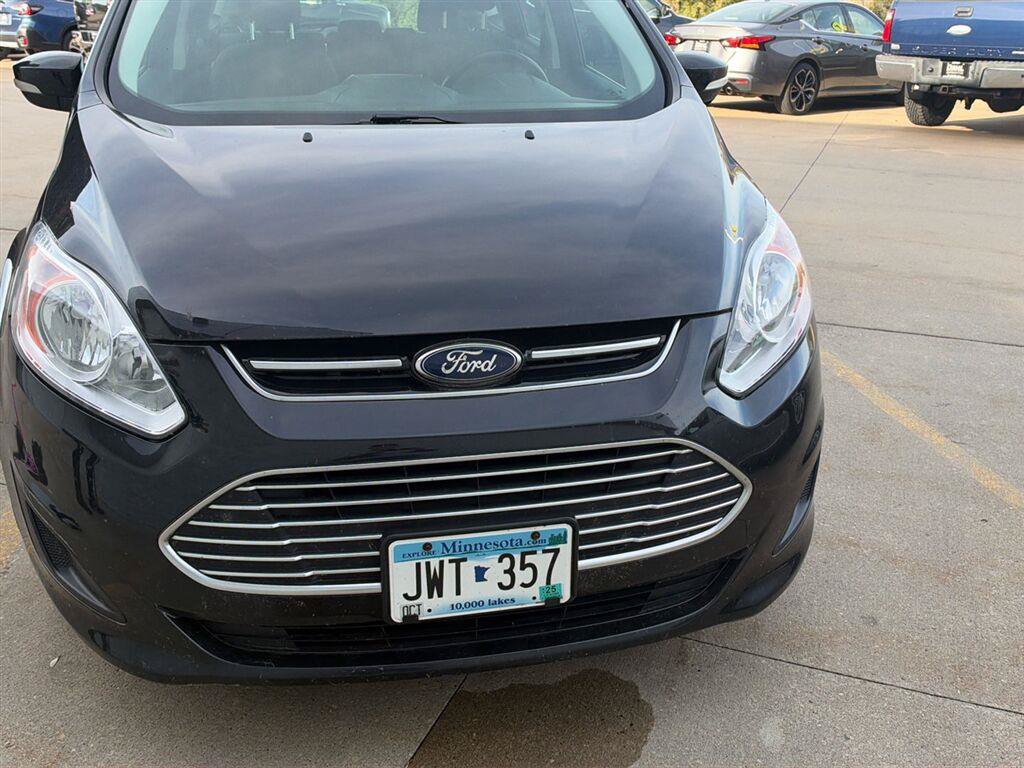 Used 2016 Ford C-MAX SE w/ Equipment Group 202A FWD image 3