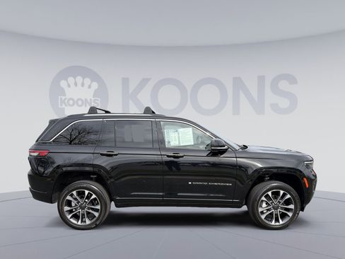 Used 2023 Jeep Grand Cherokee Overland image 8