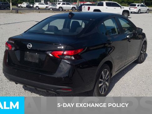 Used 2024 Nissan Versa SV FWD image 3
