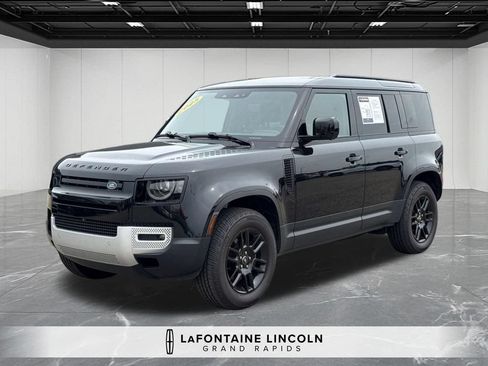 Used 2025 Land Rover Defender 110 S AWD/4WD image 1