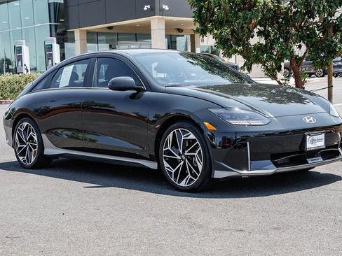 Certified 2023 Hyundai Ioniq 6 SEL AWD/4WD image 6