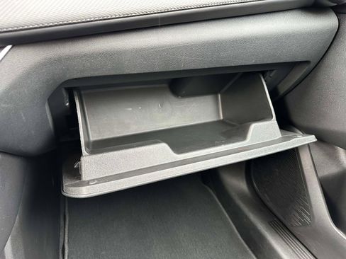 Certified 2025 Chevrolet Equinox LT w/ Convenience Package II image 35