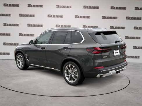 New 2026 BMW X5 xDrive50e w/ Climate Comfort Package AWD/4WD image 3