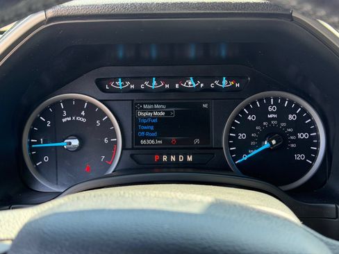 Certified 2020 Ford Expedition Max XLT w/ Black Accent Package RWD image 31