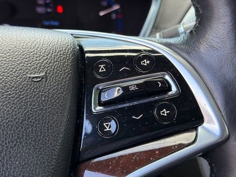 Used 2015 Cadillac SRX Luxury FWD image 26