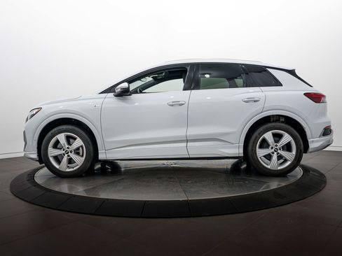 Certified 2023 Audi Q4 e-tron Premium Plus w/ Premium Plus AWD/4WD image 6