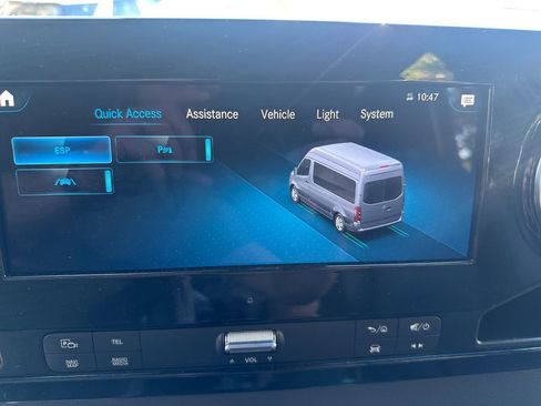 Used 2022 Mercedes-Benz Sprinter 2500 image 17