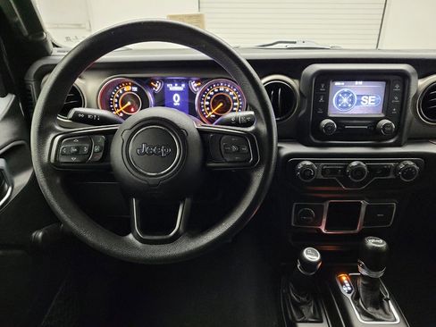 Used 2018 Jeep Wrangler Unlimited Sport image 22