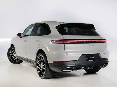 New 2026 Porsche Cayenne AWD/4WD image 3