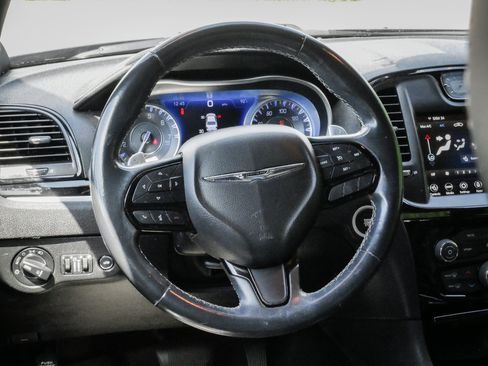 Used 2021 Chrysler 300 S RWD image 6